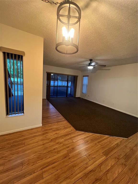Building Photo - 1313 S Pine Ridge Cir