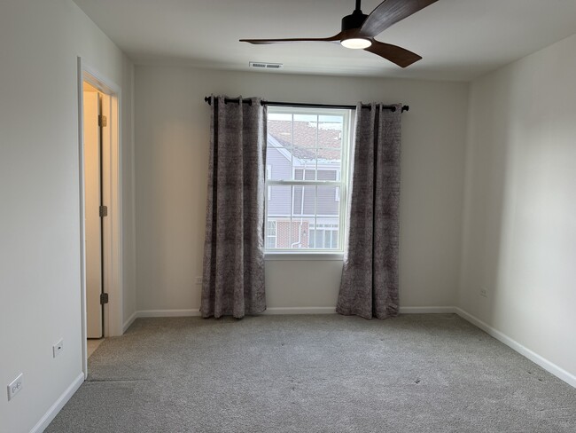 Building Photo - 4411 Monroe Ct