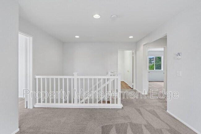 Building Photo - 32042 Freesia Ct