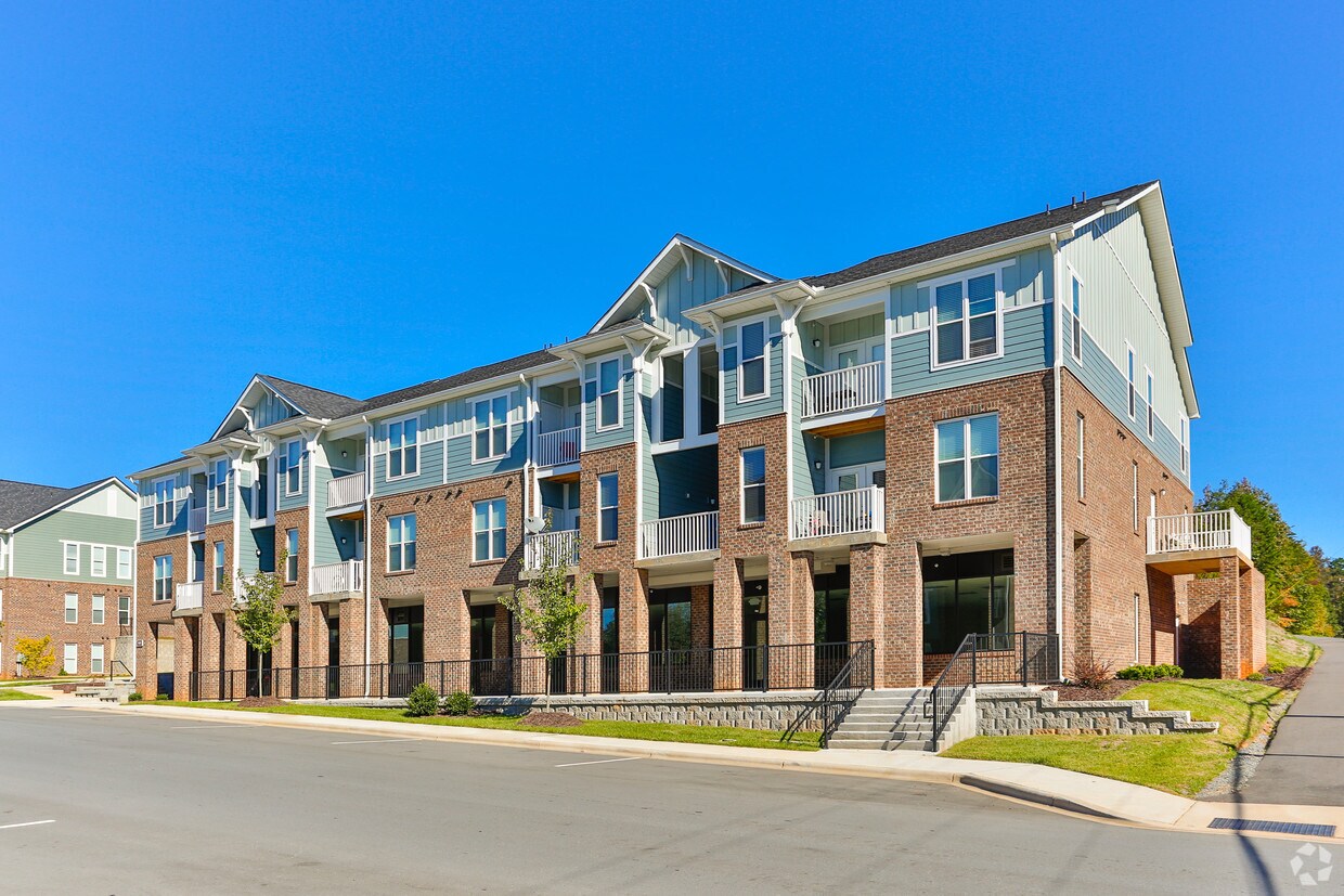 South Fork Village Belmont