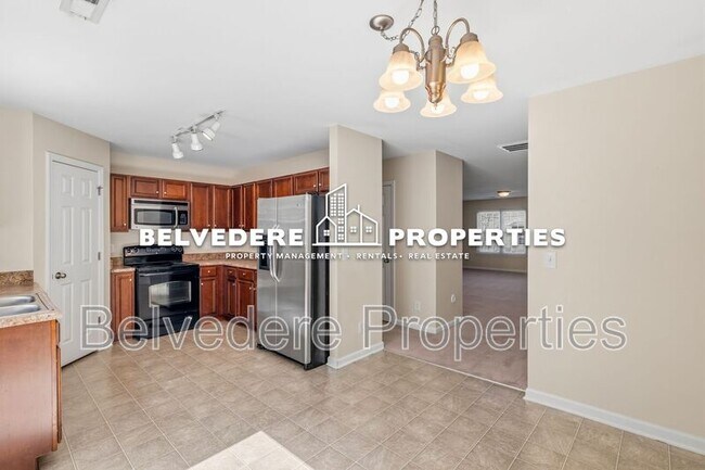 Building Photo - 36 Ackland Dr