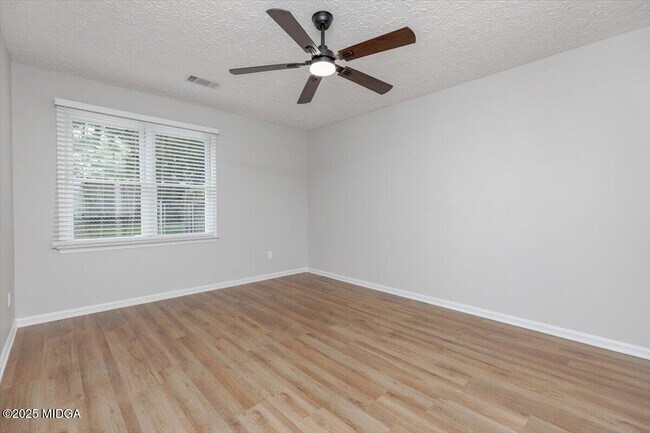 Building Photo - 110 Wingate Cir