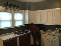 Building Photo - 275 Belmont St NE