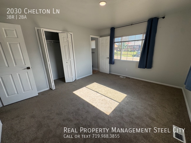 Building Photo - 2030 Chelton Ln