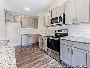 Building Photo - 21 Cardinal Dr