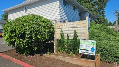 Building Photo - Move-In Ready 3BR Gem on SW Luradel Street...