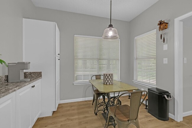 Building Photo - Call Sabrina Thomas at 757-767-0767 for more information