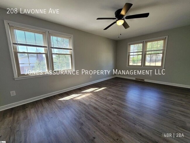 Building Photo - 208 Lavonne Ave
