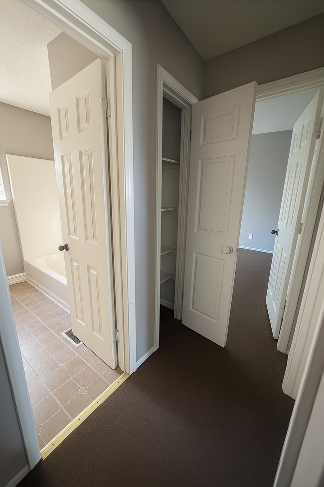 Building Photo - 3712 Case St