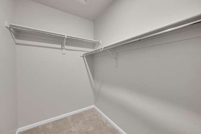 Building Photo - $2,295.00, 2 bed, 2.5 bath located in Denver