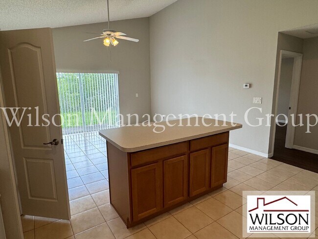 Building Photo - 4944 Waterside Pointe Cir