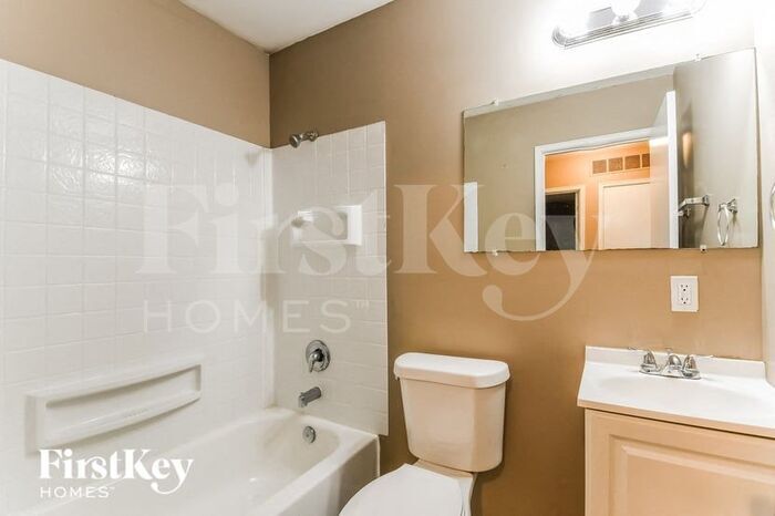 Building Photo - 3574 Norberg Dr