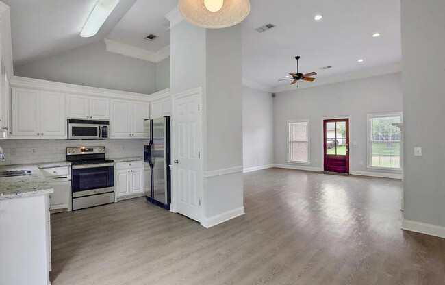 Building Photo - 428 Wildberry Cir