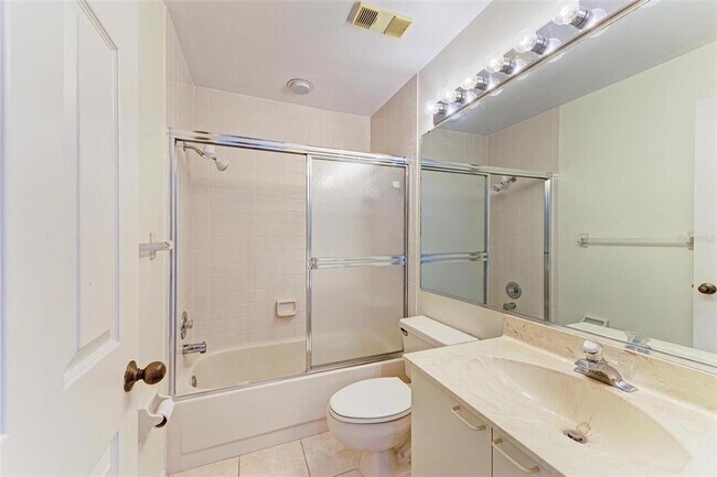 Building Photo - 5612 Ashton Lake Dr