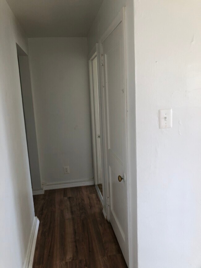 Cedar Knolls 221 Berkley Rd Paulsboro NJ 08066 Apartment Finder