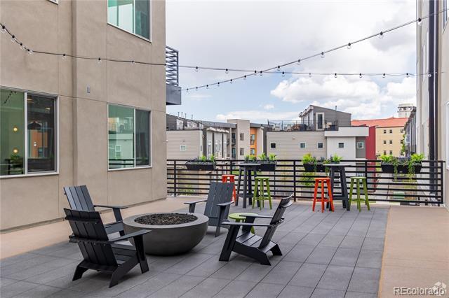 Building Photo - 2876 W 53rd Ave