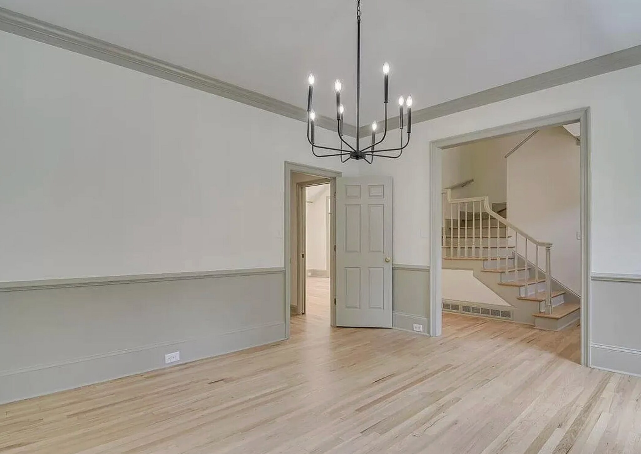 Dining - 94 Bristlecone Ln