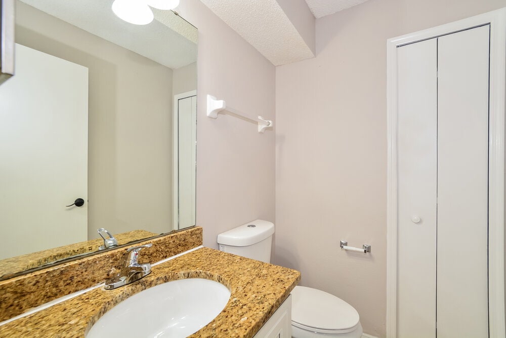 Building Photo - 11184 Cypress Leaf Dr