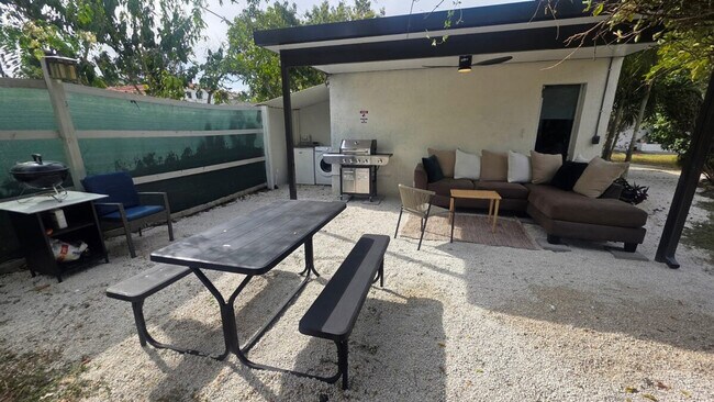 Building Photo - 15400 SW 237th St