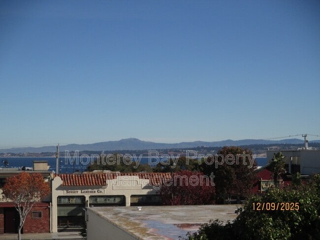 Building Photo - 650 Hawthorne St