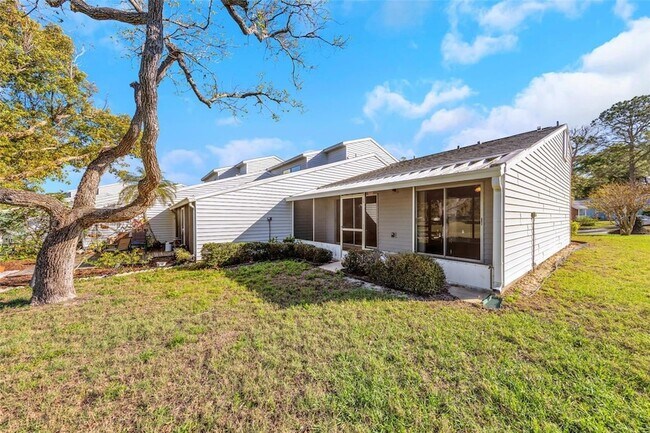 Building Photo - 3121 Beecher Dr E