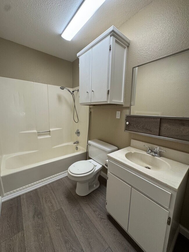 Building Photo - Single Family Home in Bullhead City, AZ!