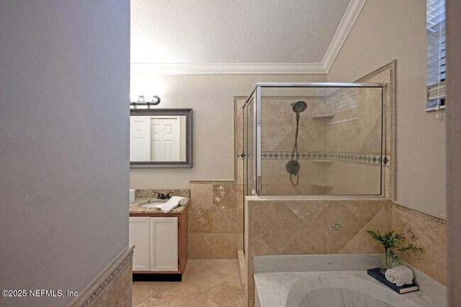 Building Photo - 2958 Lantana Lakes Dr E