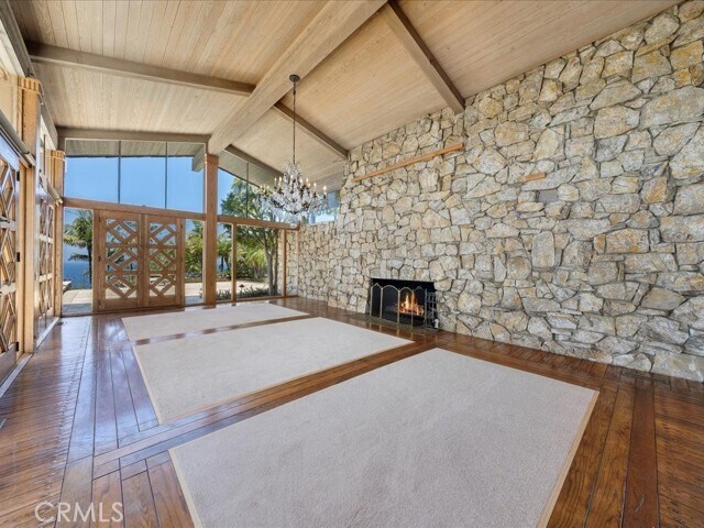 Building Photo - 709 Paseo Del Mar