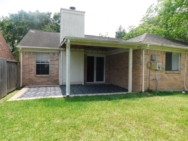 Building Photo - 4403 Alamo Ave