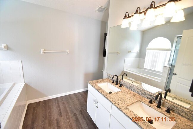 Building Photo - 24806 Black Creek Ct