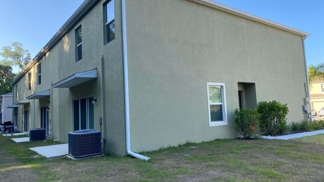 Building Photo - 1616 Primo Ct