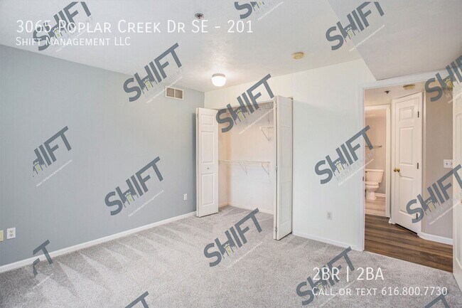 Building Photo - 3065 Poplar Creek Dr SE