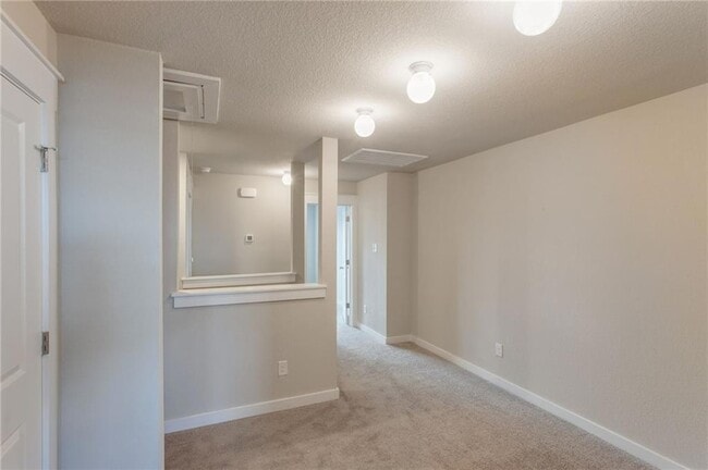 Building Photo - 17303 Leafroller Dr