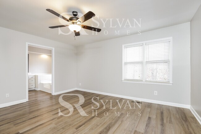 Building Photo - At Last, This Is What You Have Been Searching For!