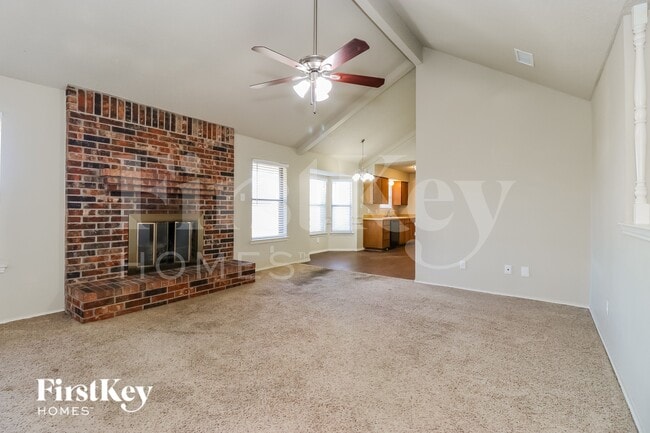 Building Photo - 1120 Andrew St