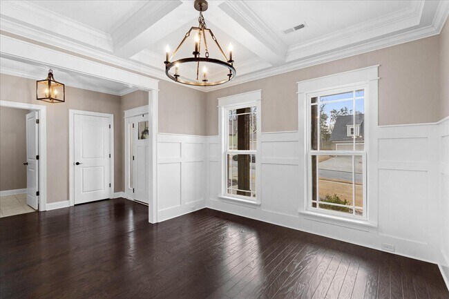 Building Photo - 7458 White Pine Dr