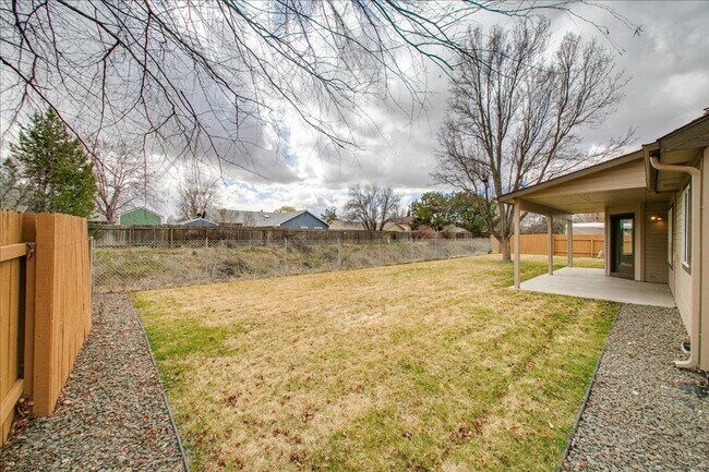 Building Photo - Beautifully Remodeled Home in Northwest Meridian