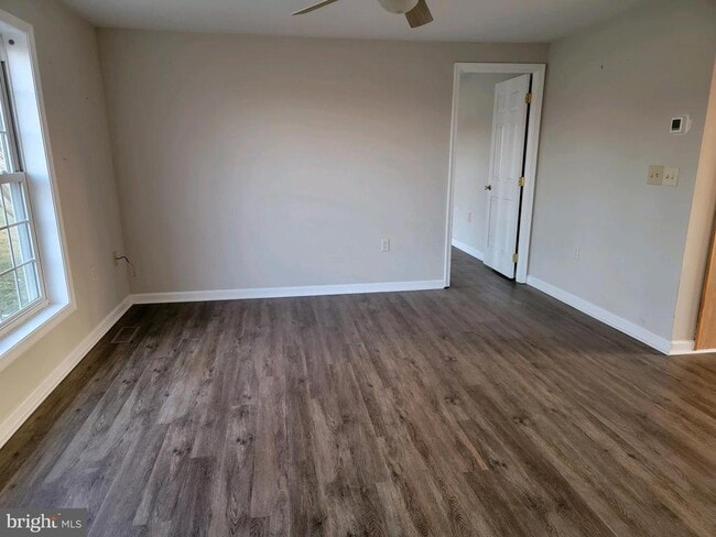 Building Photo - 19688 Mulberry Knoll Rd