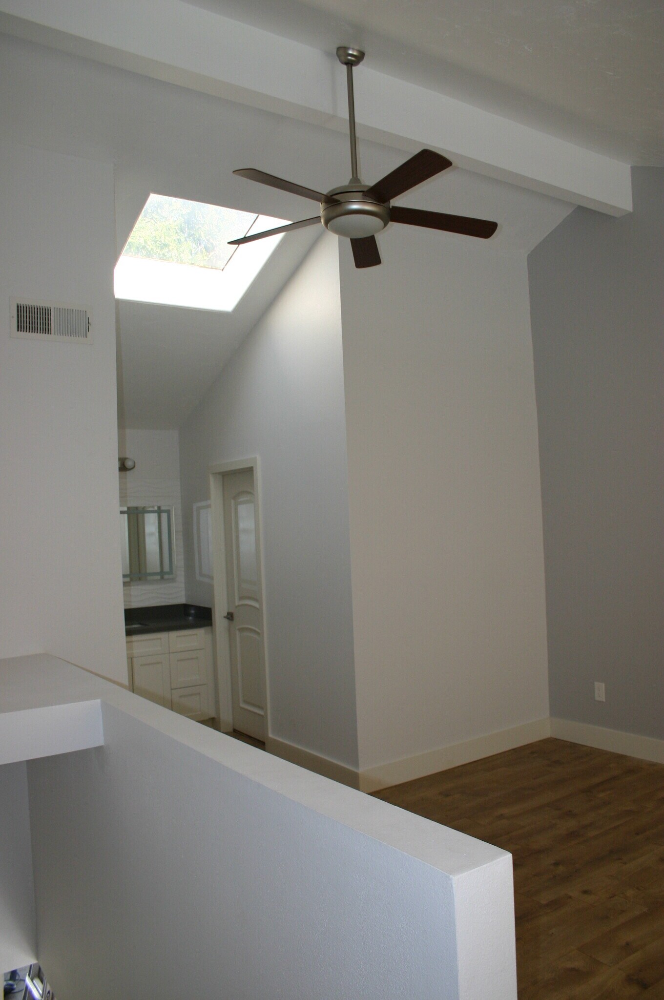 2nd floor, 1 - 247 Oahu Way