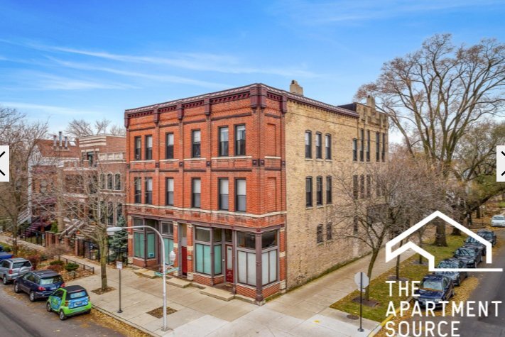 Building Photo - 2956 N Racine Ave
