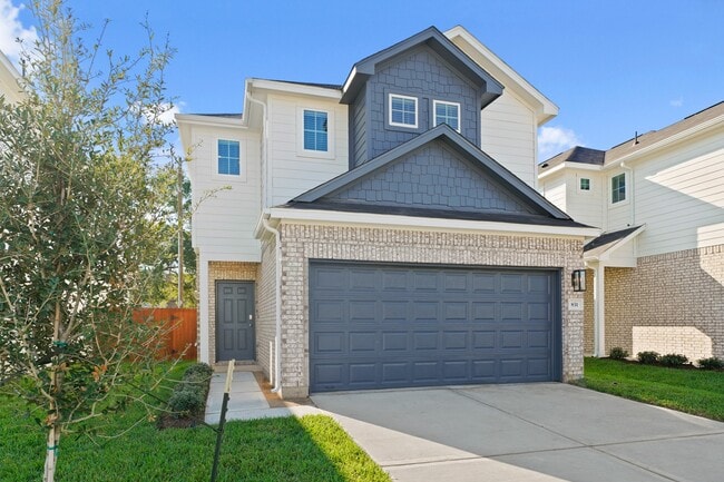 Primary Photo - 831 Oakland Dr