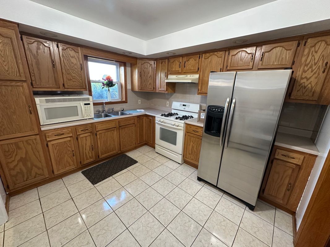 Building Photo - 1211 Mechanic St