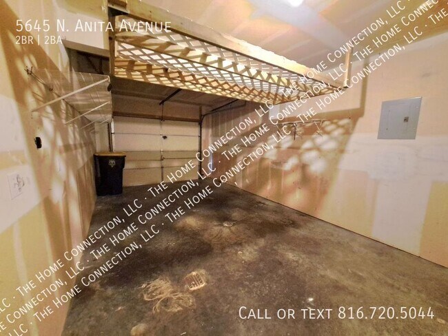 Building Photo - 5645 N Anita Ave