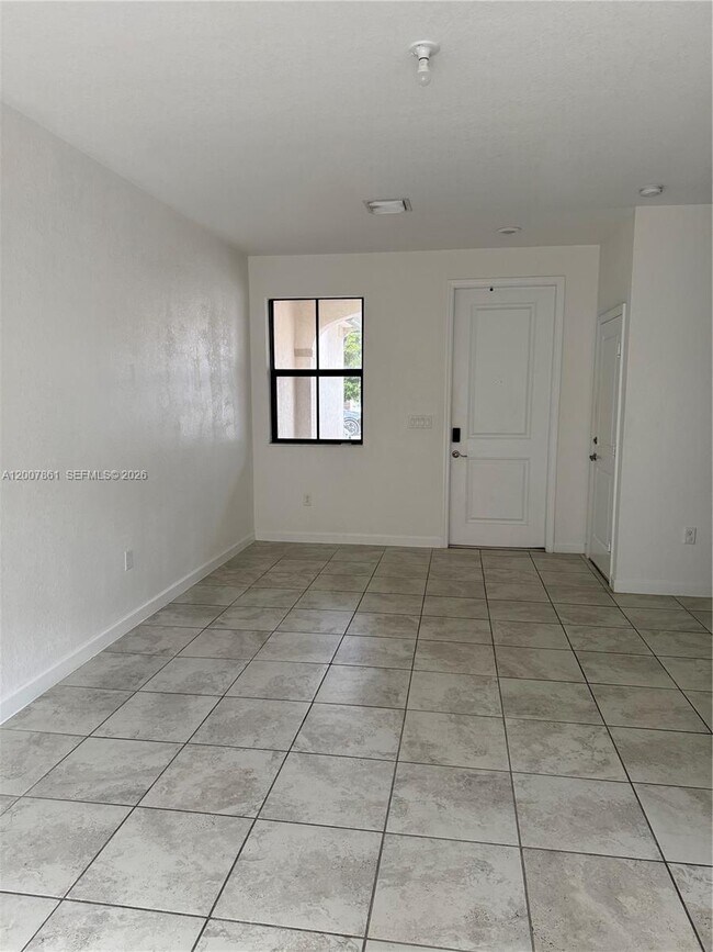 Building Photo - 25180 SW 114th Ave