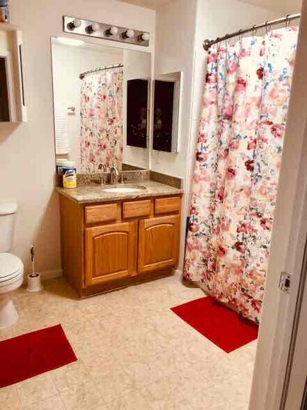 Building Photo - 1509 S Florence Ct