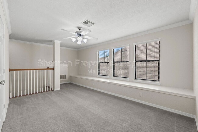 Building Photo - 2919 Royal Oaks Grove