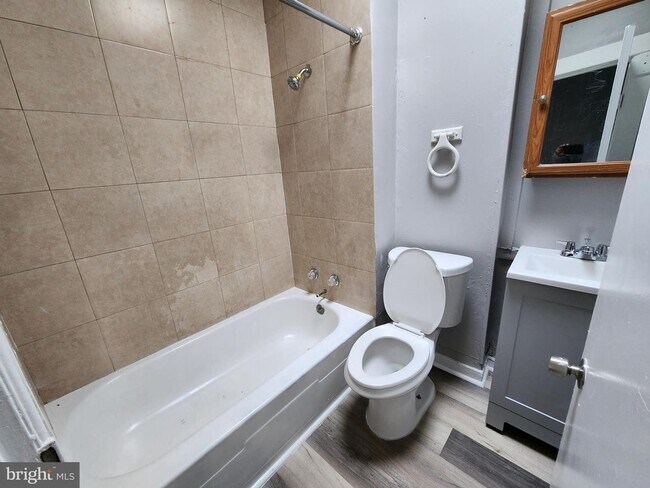 Building Photo - Spacious 3-Bedroom Baltimore Home with Fenced Patio