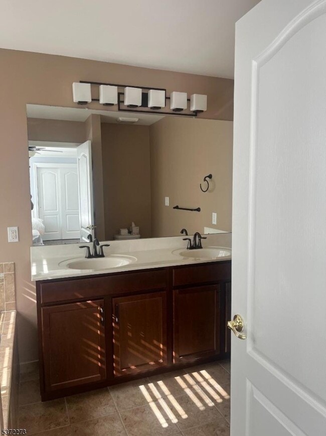 Building Photo - 133 Sowers Dr