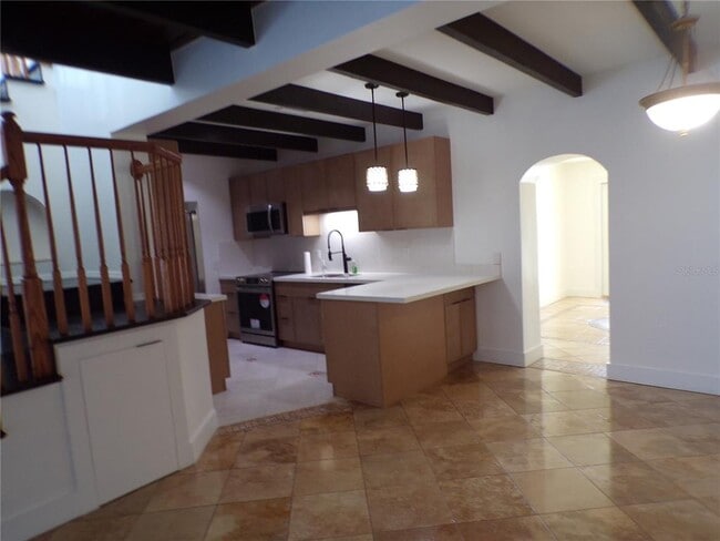 Building Photo - 179 Maria Ct