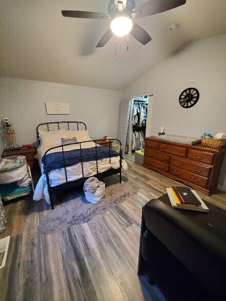 Building Photo - 3022 Mooreland Ave NE